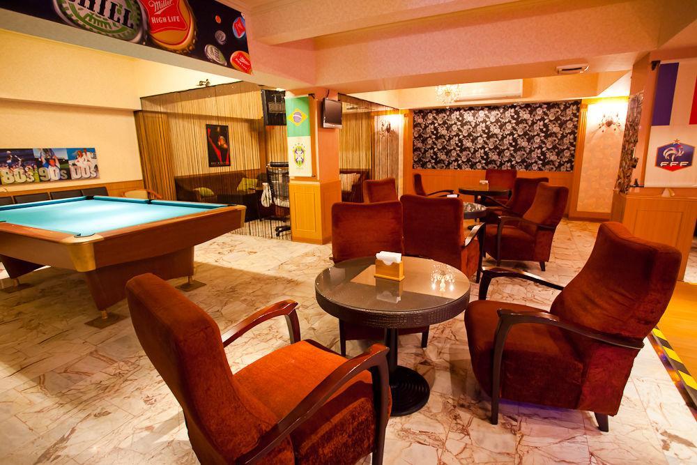Hunt Champion Hotel 台中市 エクステリア 写真