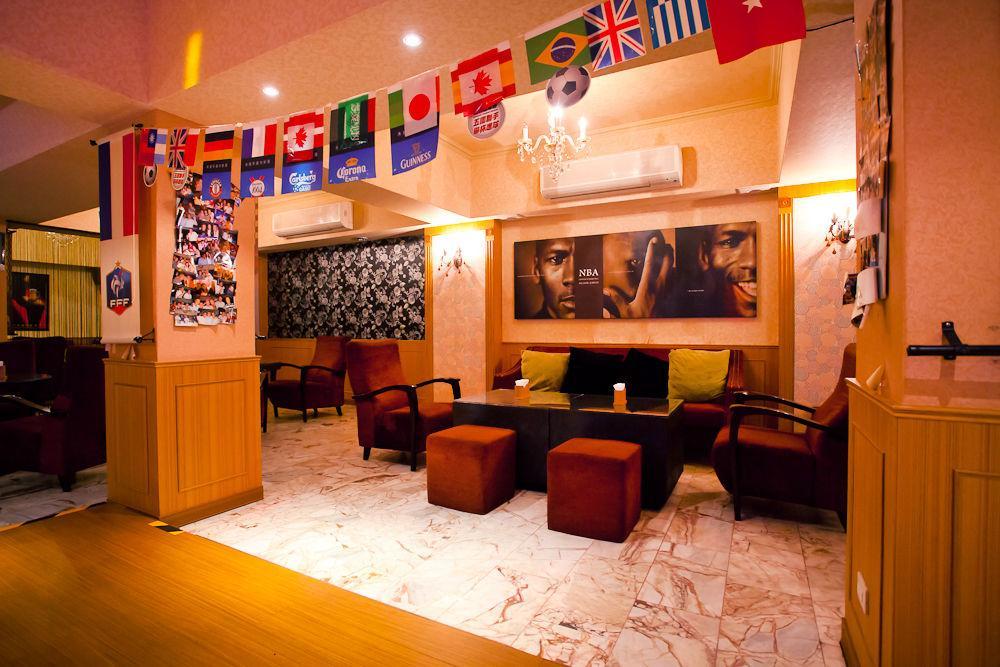 Hunt Champion Hotel 台中市 エクステリア 写真