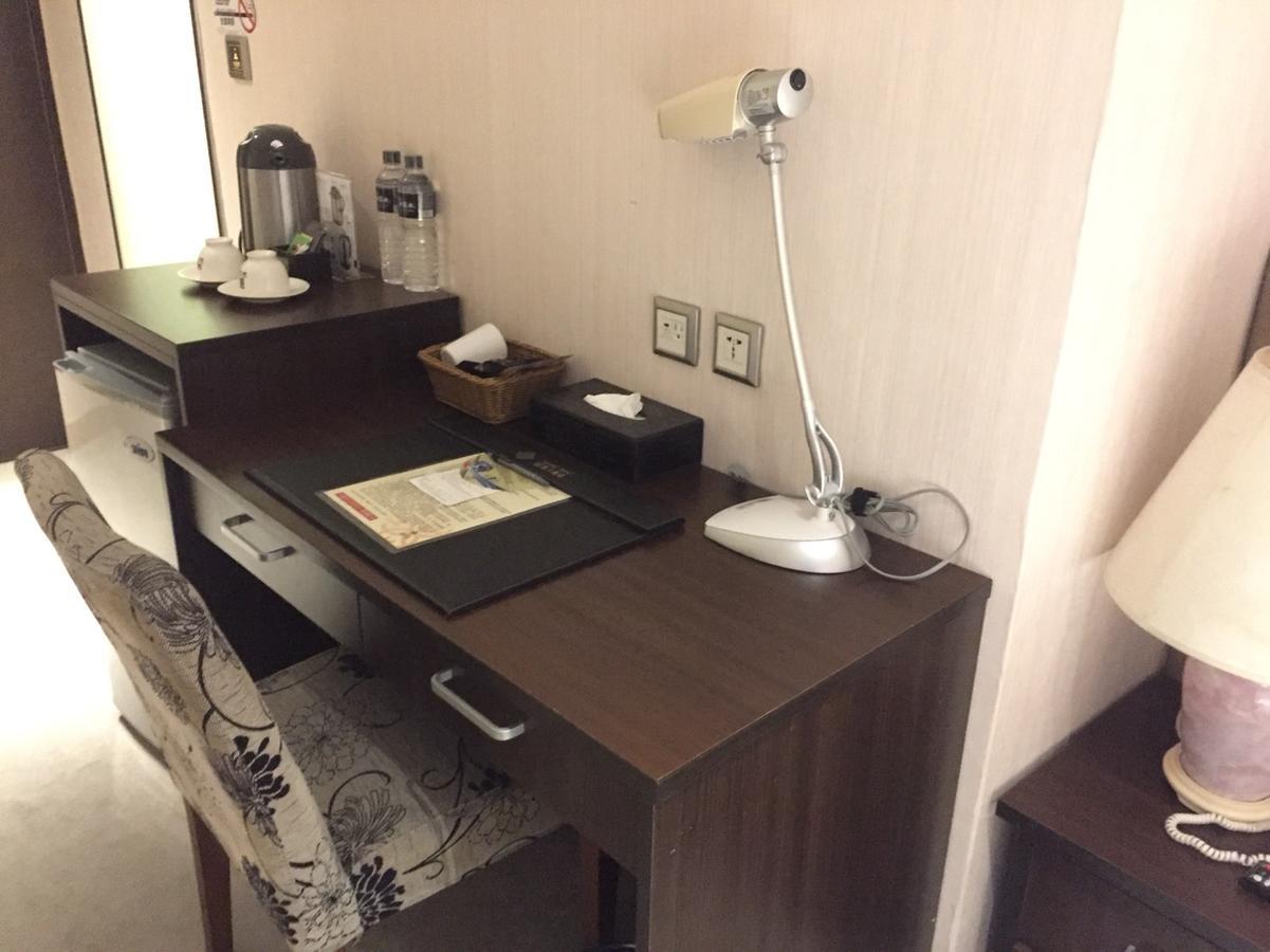 Hunt Champion Hotel 台中市 エクステリア 写真